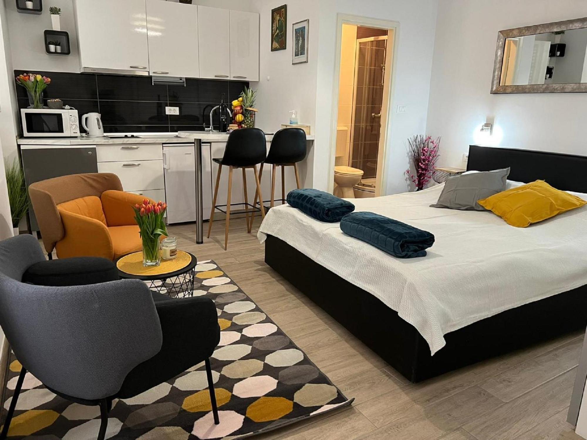 Noa Old Town Apartment